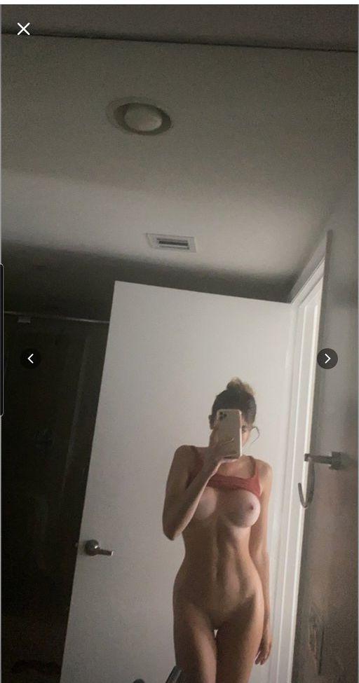 12P Emmycorrine nude