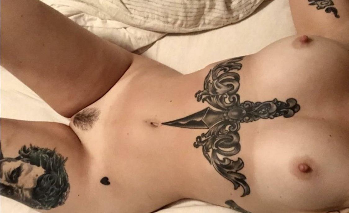 25P LilDebbieSnaxx nude