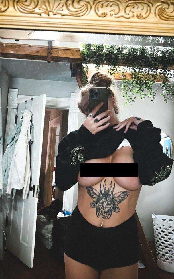 25P Samnimetitties nude