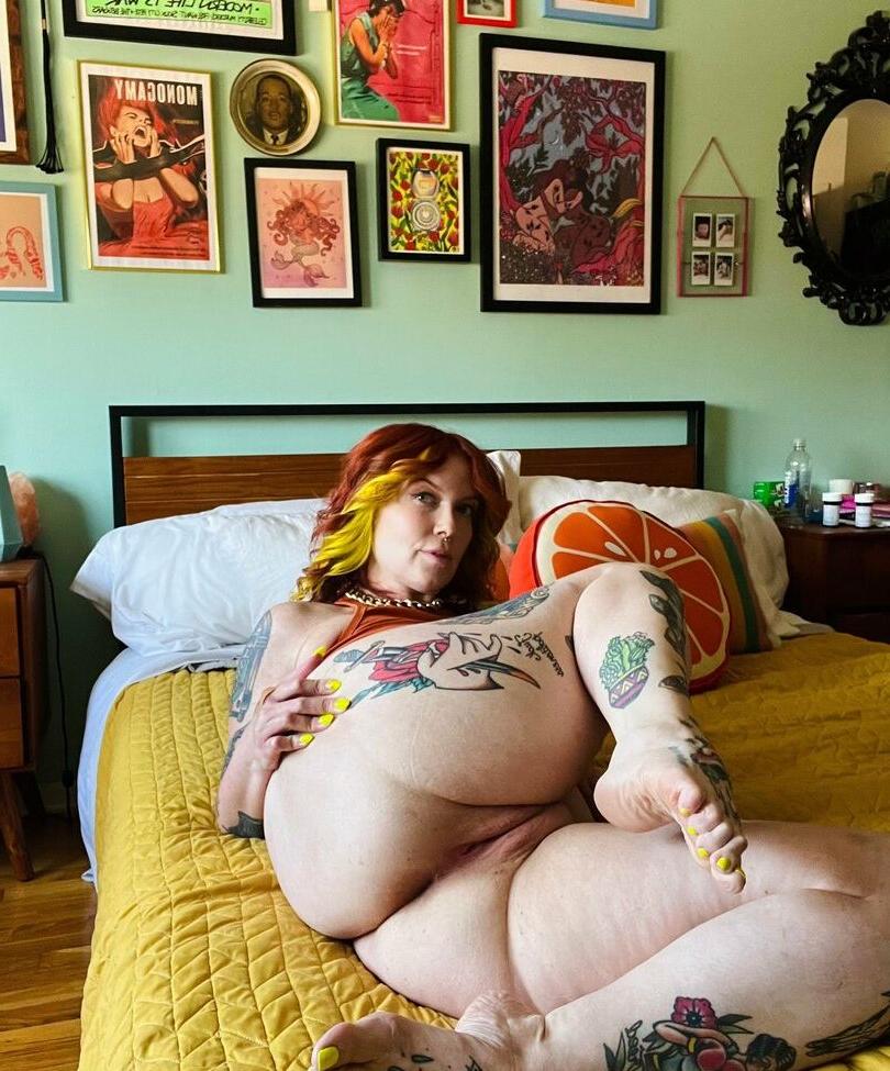 19P MsBettyWiles nude