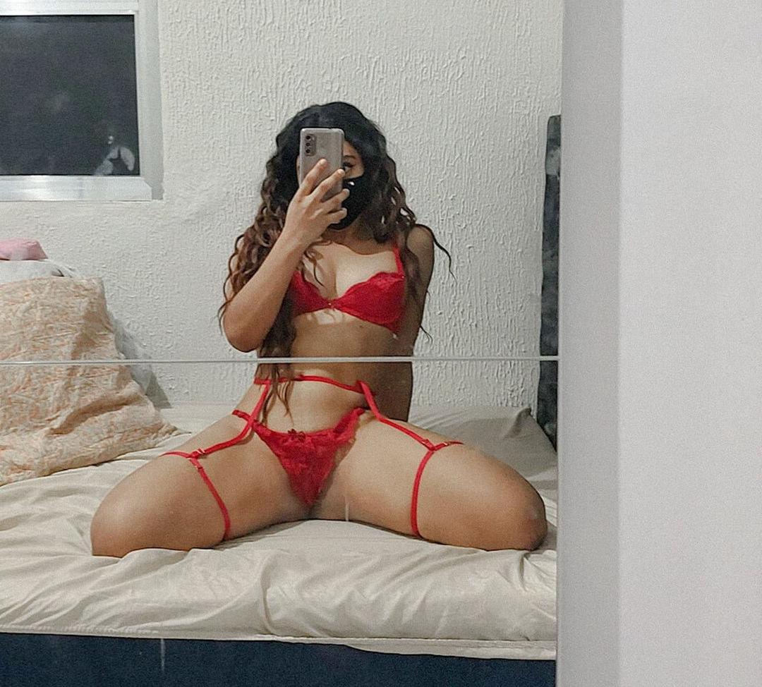 25P Bibi Cherri nude