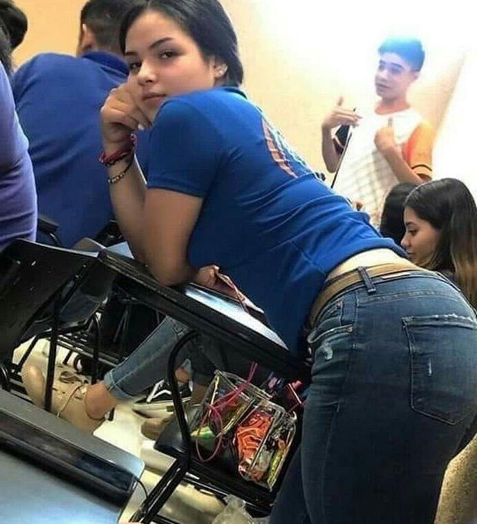 25P Aylin Guevara nude