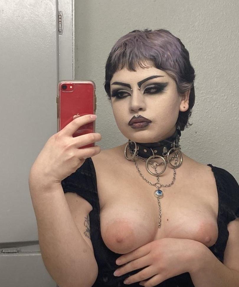 25P Mistrisbaby nude