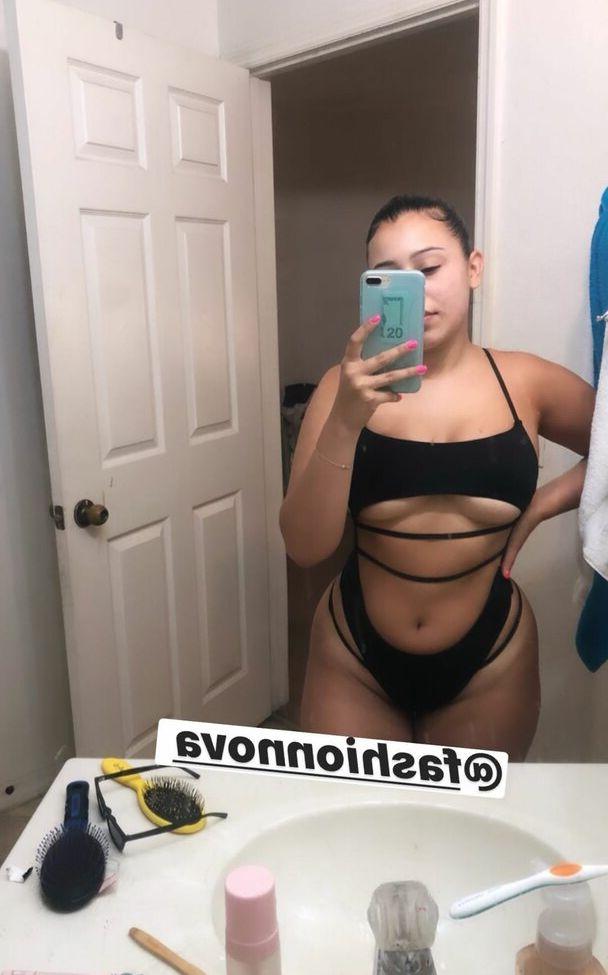 24P Victoriaines nude