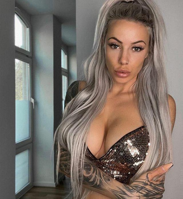 25P Cathy nude