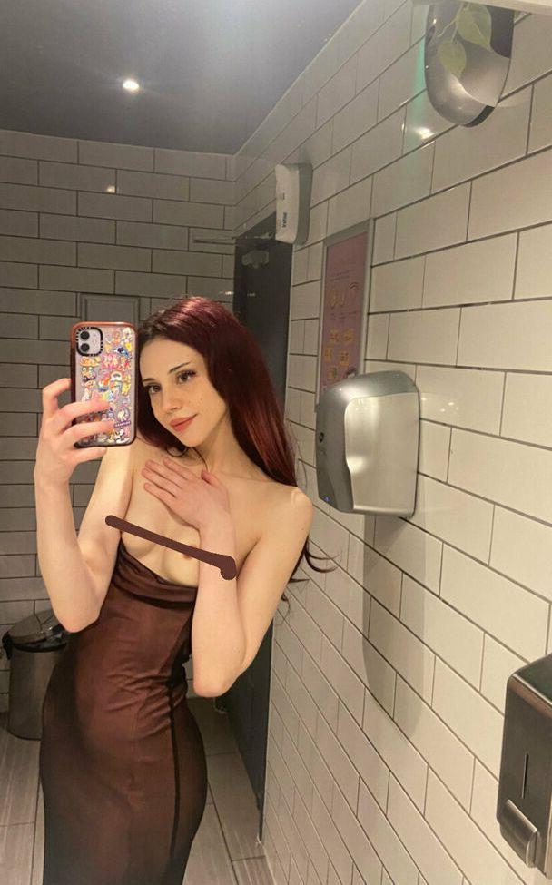 25P Mina Bell nude