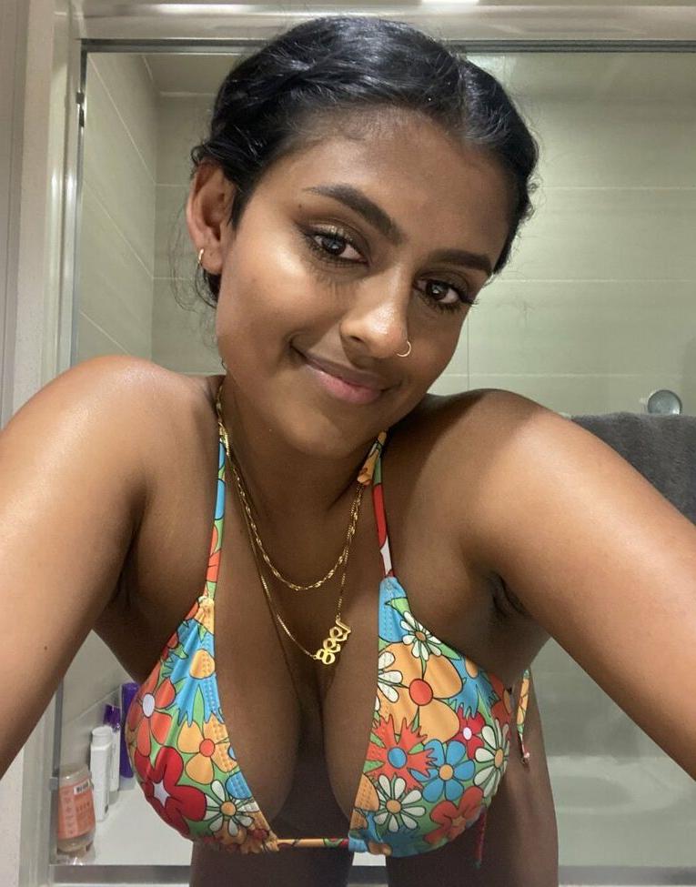 19P Yamini Nambimadom nude