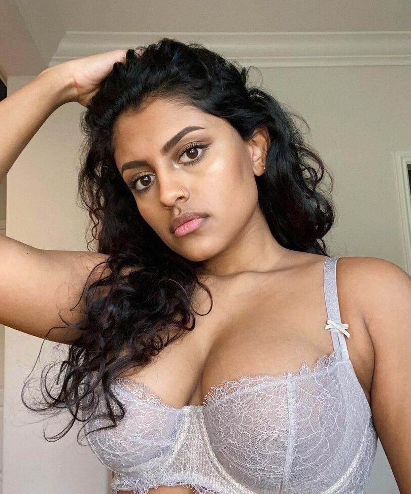 19P Yamini Nambimadom nude