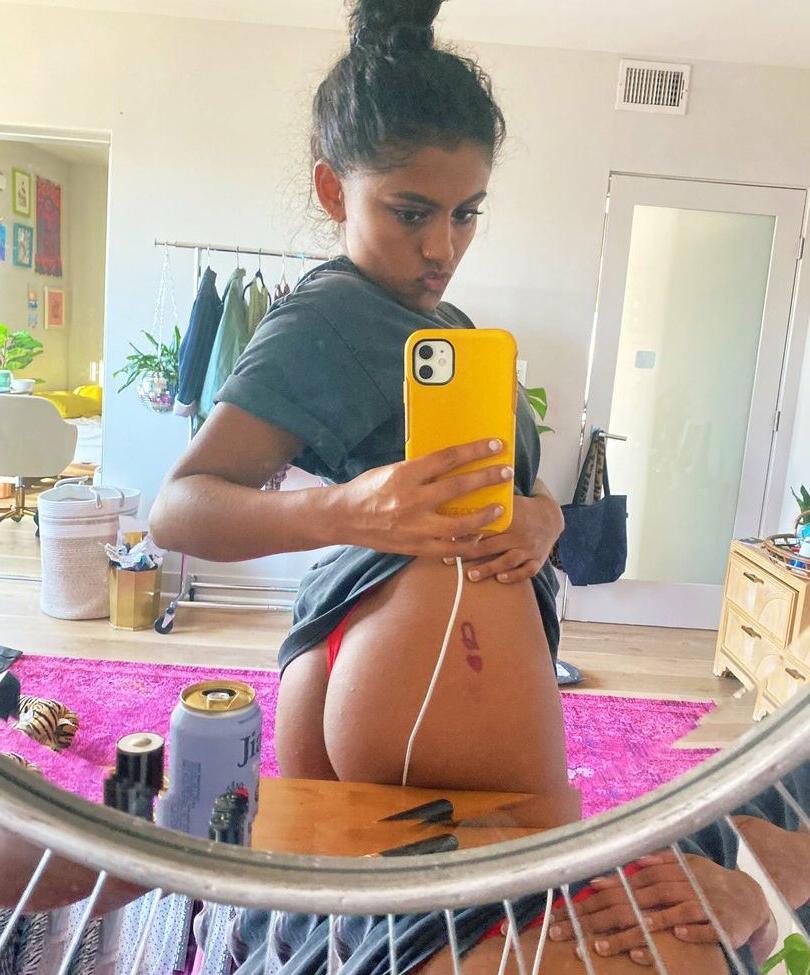 19P Yamini Nambimadom nude