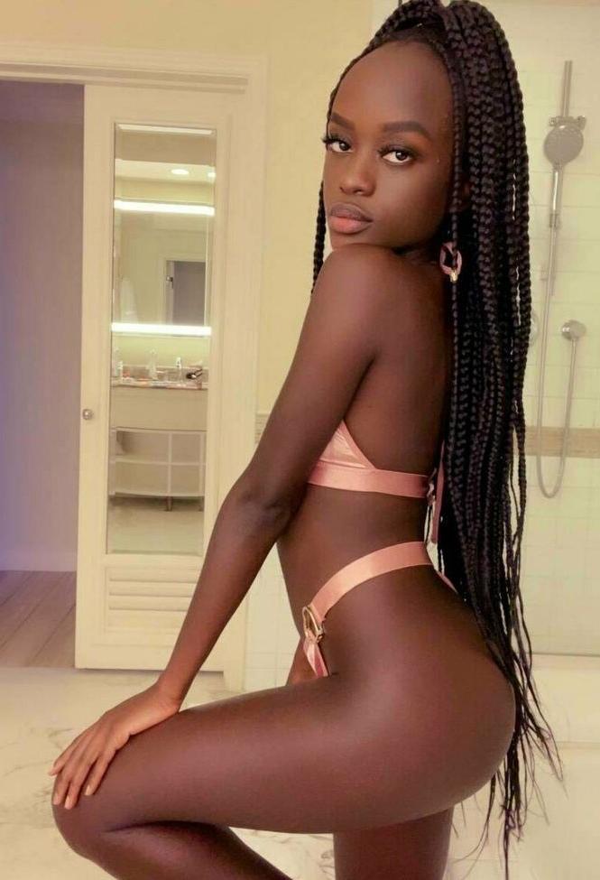25P Tastytracey18 nude