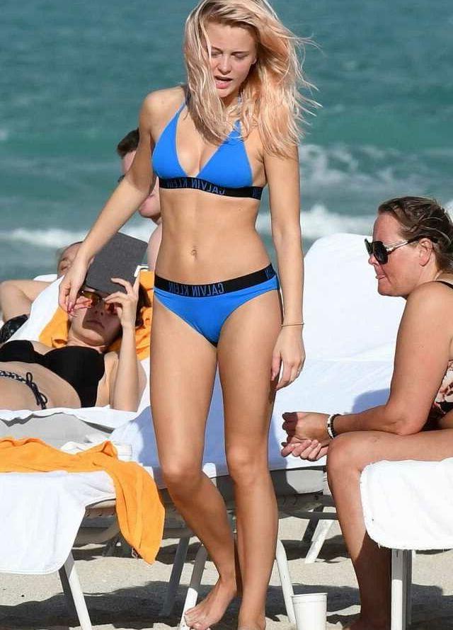 25P Zara Larsson nude