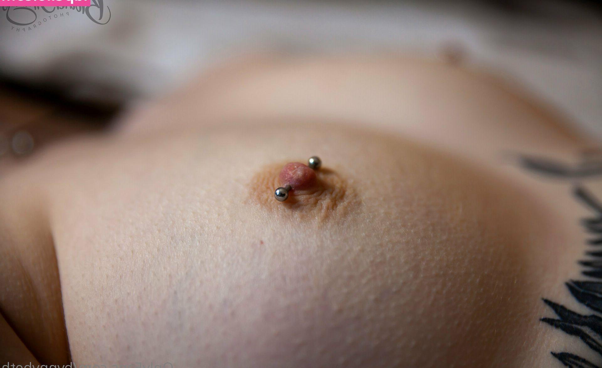 25P BvnnyBeth nude