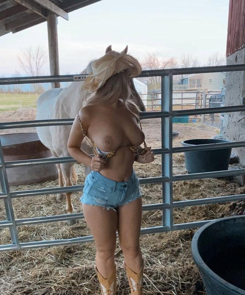 25P Girlnextdoorrr nude