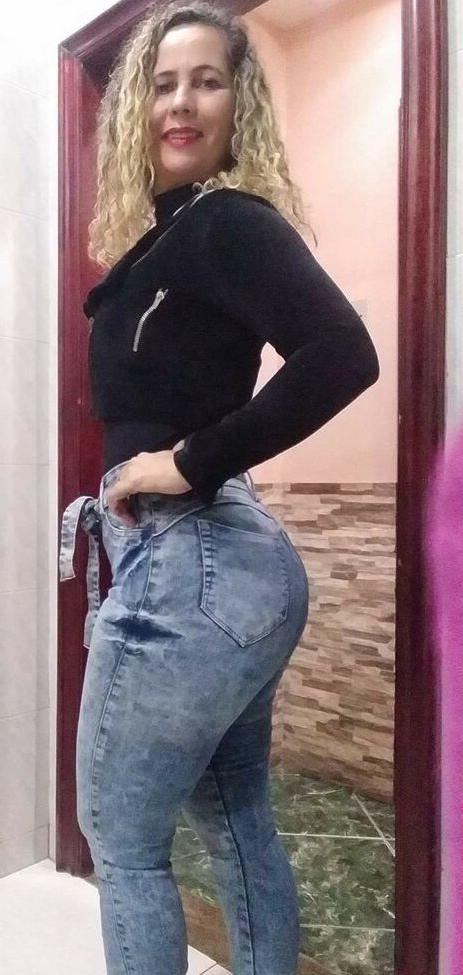 10P Coroas Gostosa nude