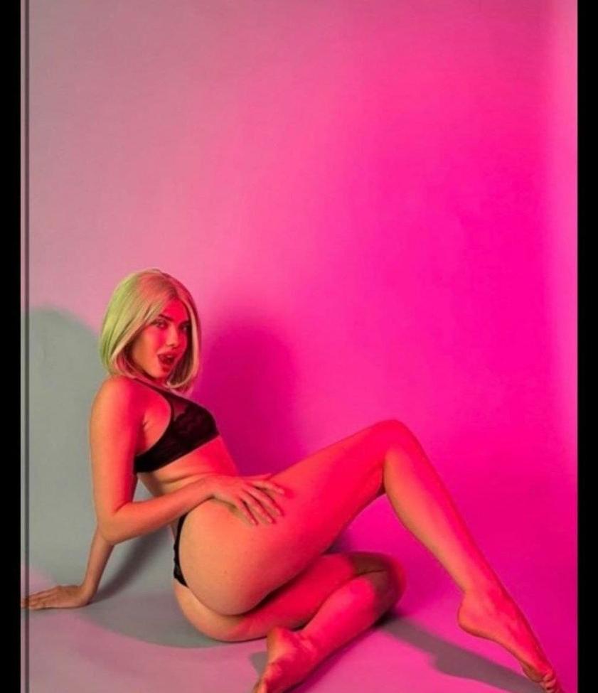 23P Kate Schumskaya nude