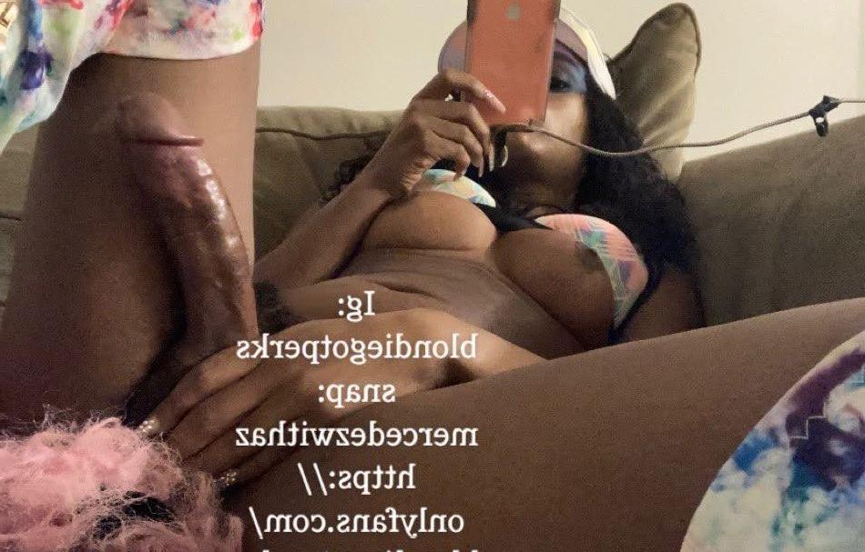 14P BlondieGotPerks nude
