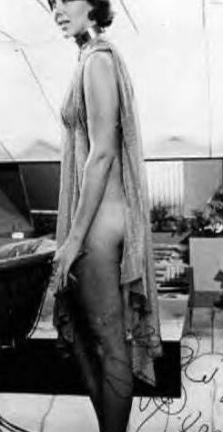 18P Jenny Agutter nude