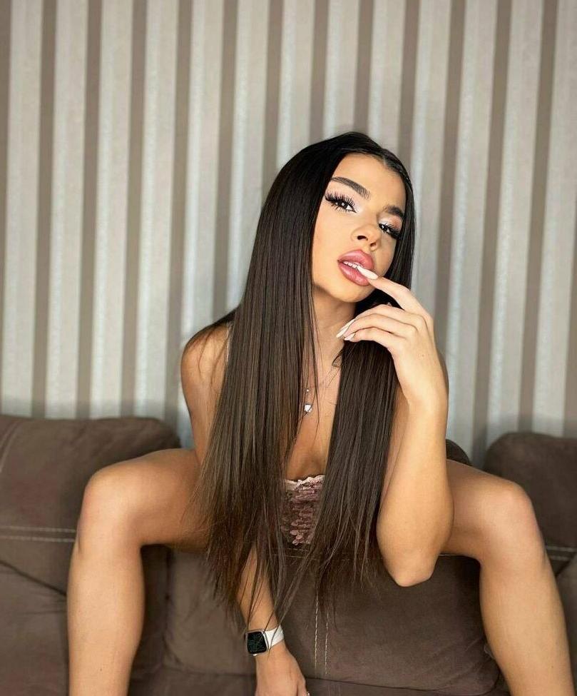 25P Rileyreed18 nude