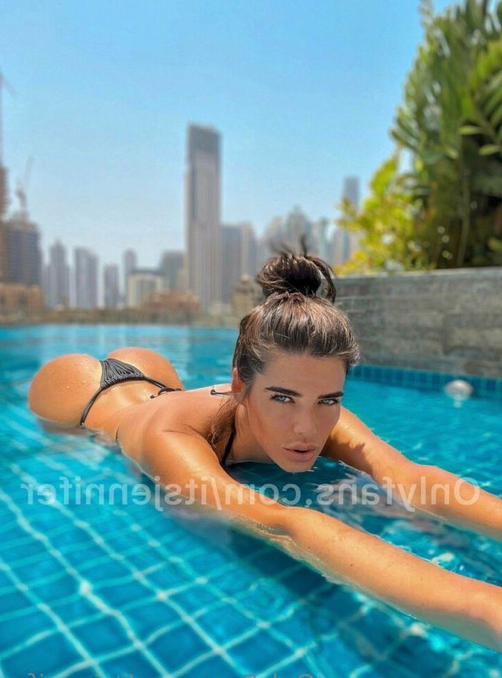 25P Itsjennifer nude