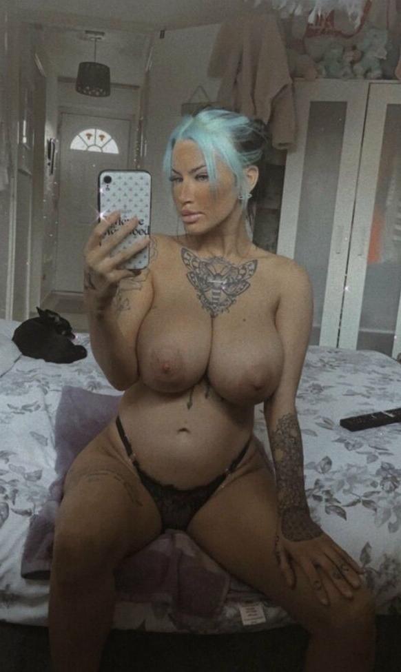 11P InkedKo nude