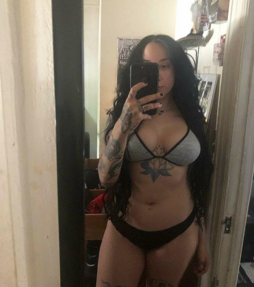 25P WomenMetal nude