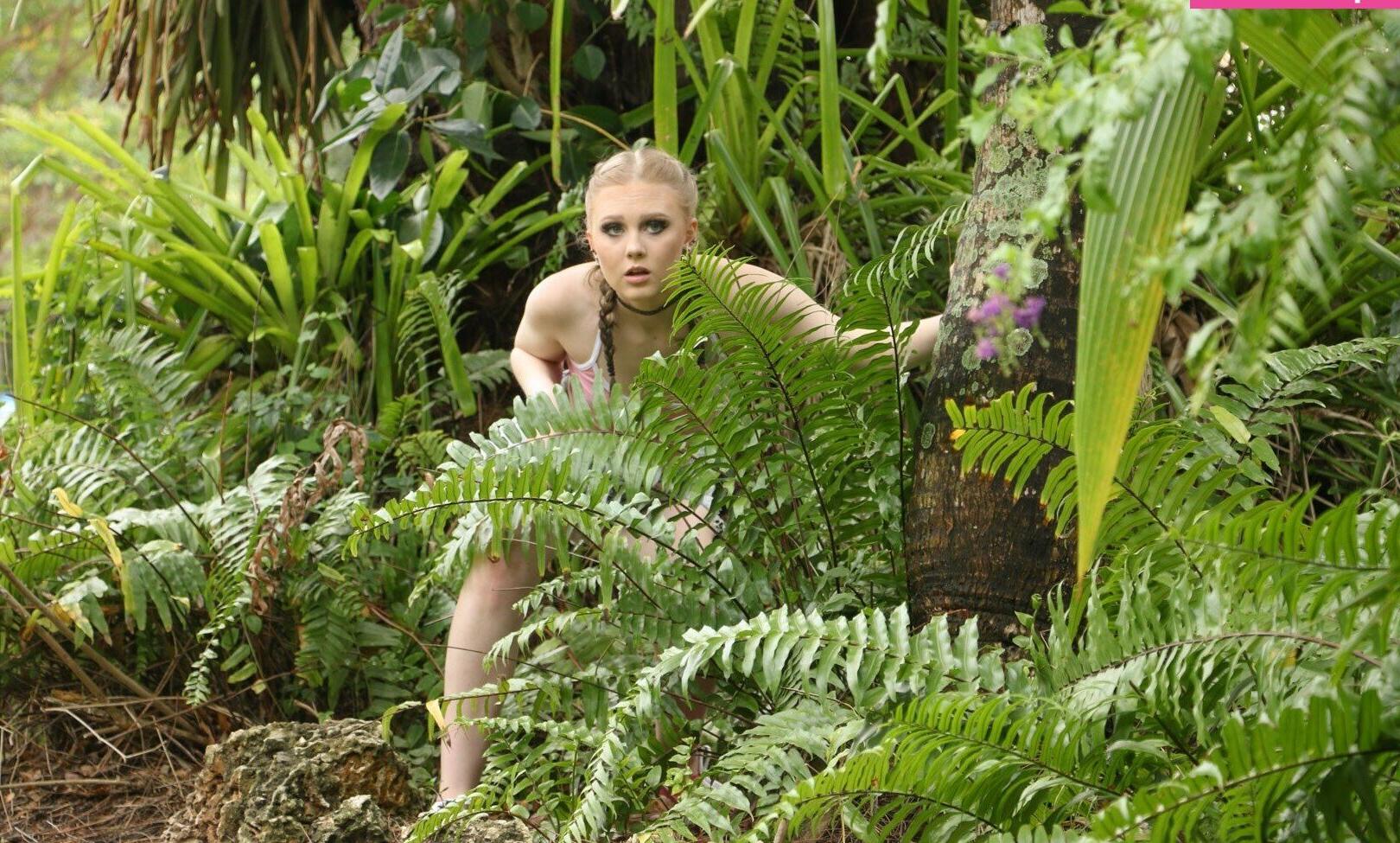 25P Lily Rader nude