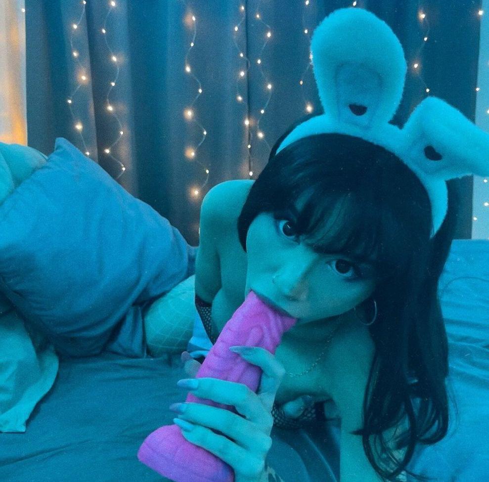 25P Zeliahxo nude