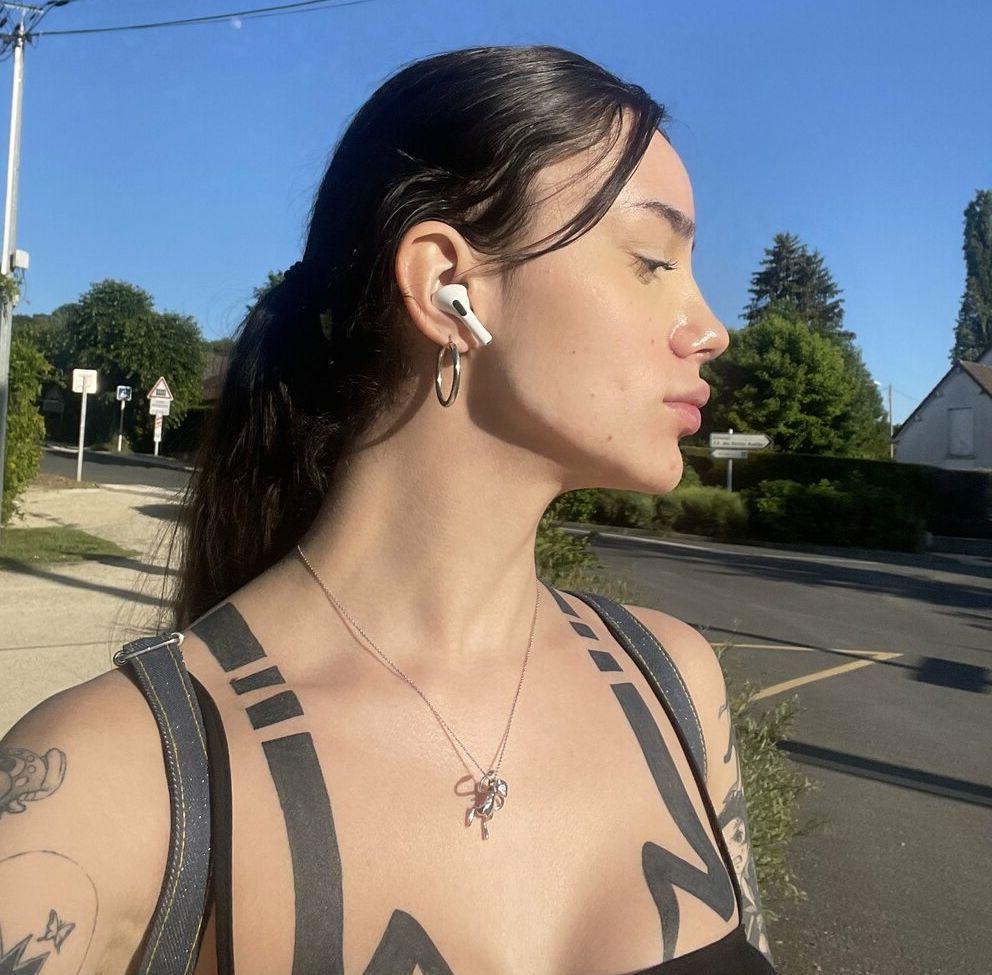 25P Zeliahxo nude
