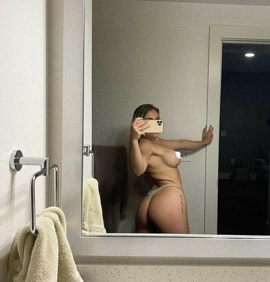 24P Kendra Saba nude