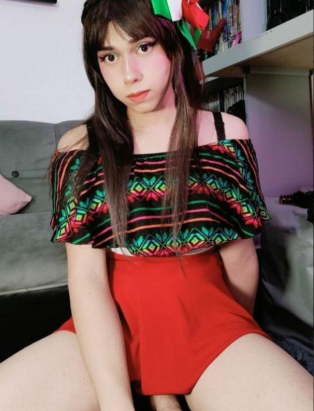 25P Succubus nude