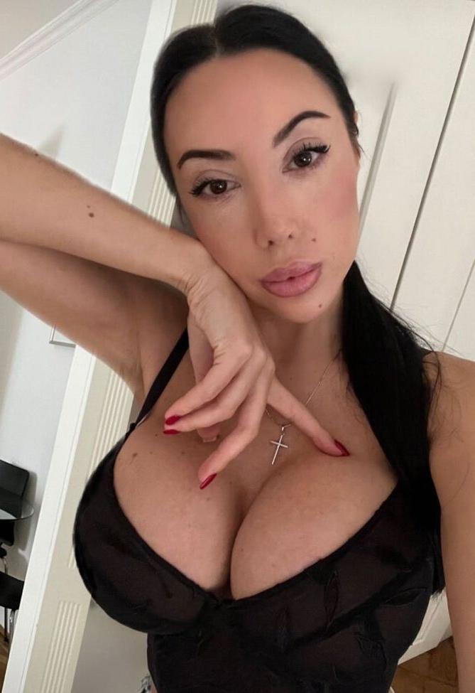 25P Kristi_lanskaya nude