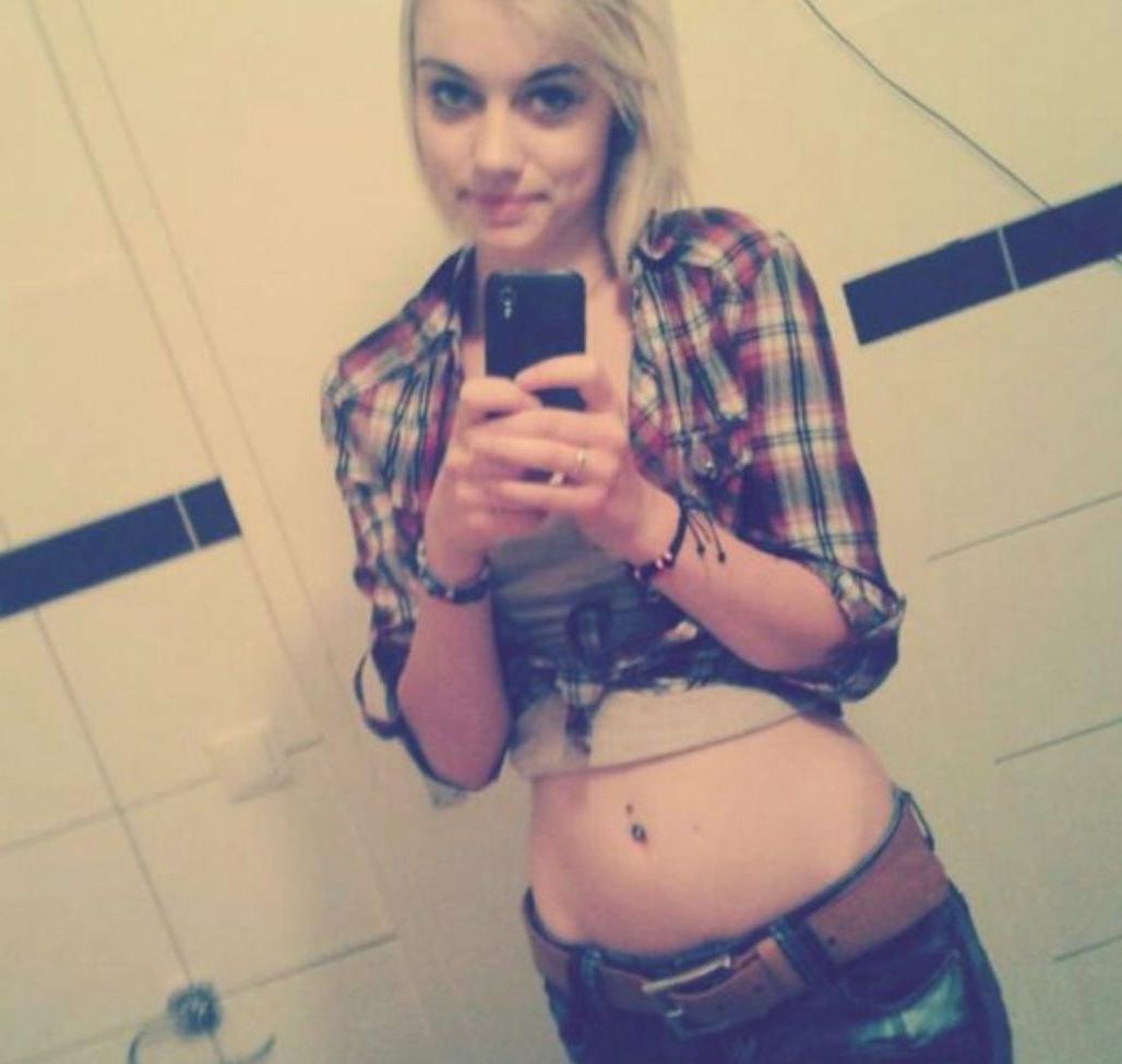 25P Gina_gzuz nude