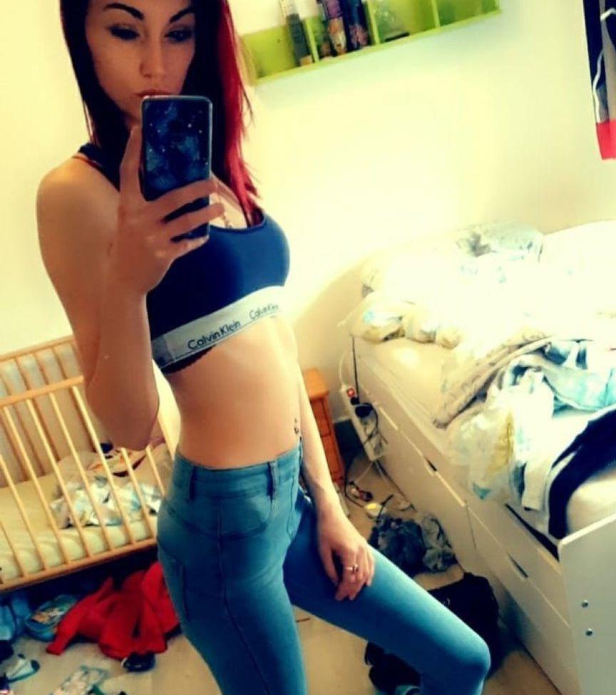 25P Gina_gzuz nude