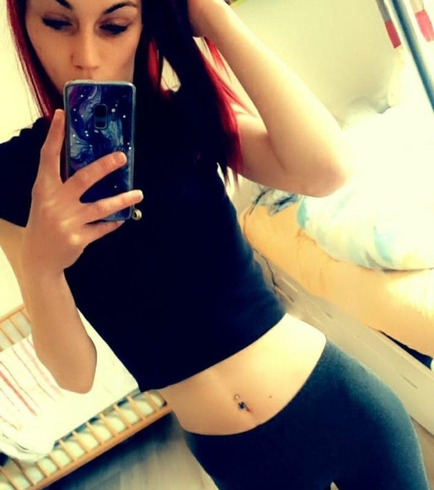 25P Gina_gzuz nude