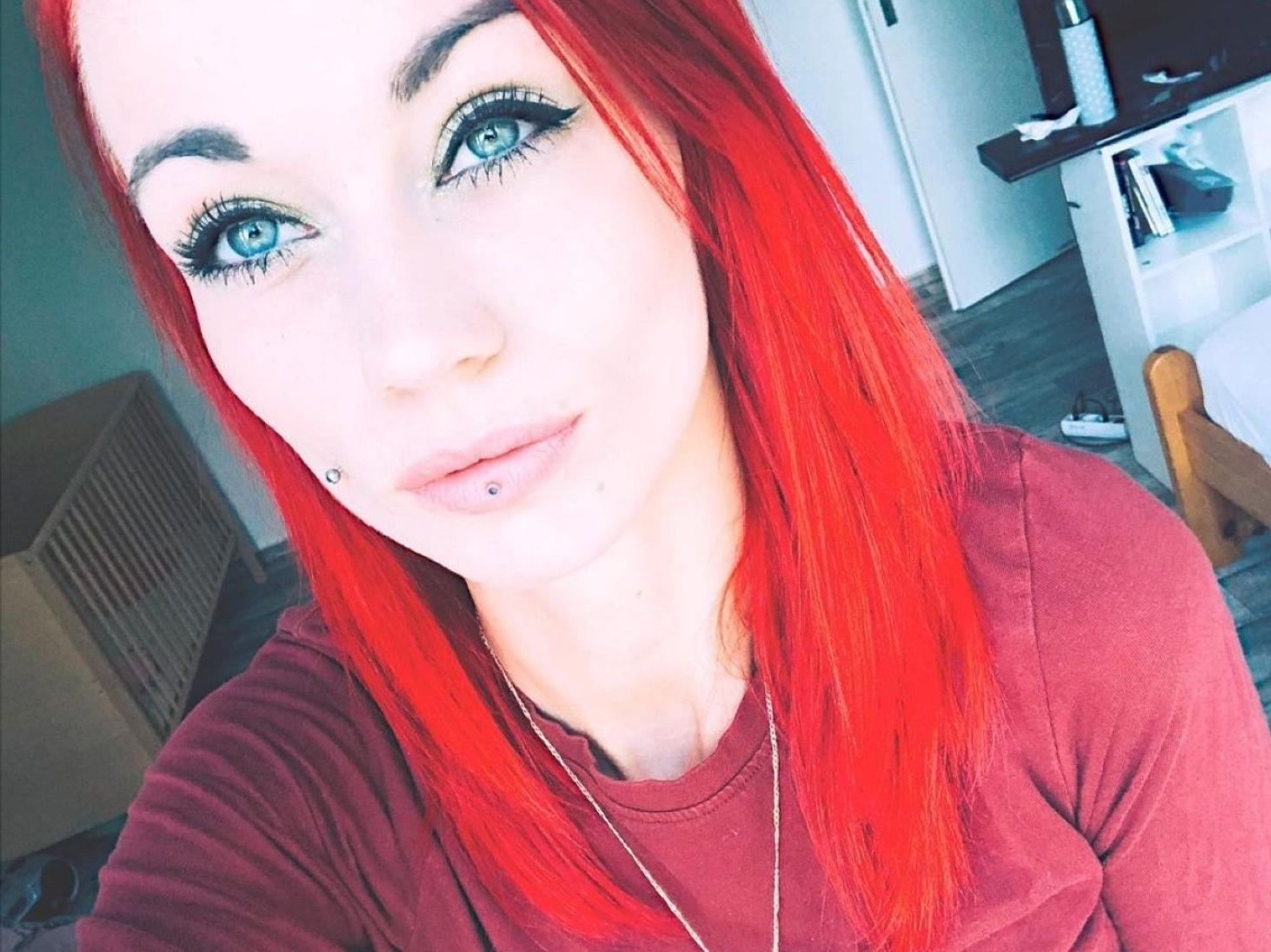 25P Gina_gzuz nude