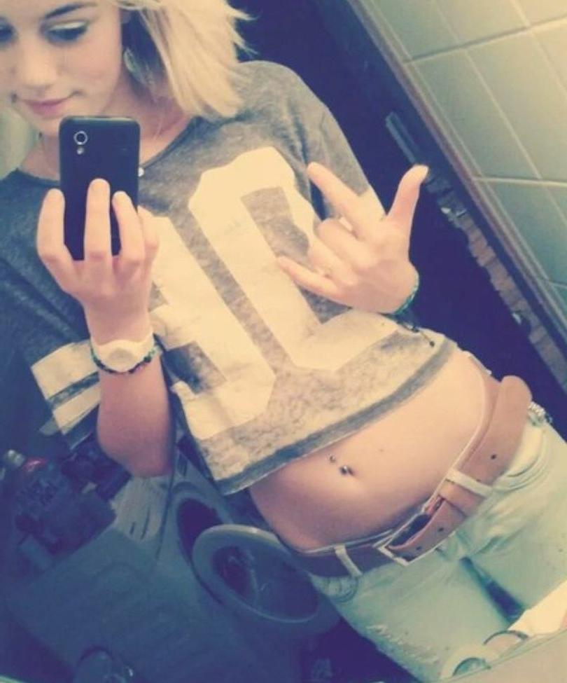 25P Gina_gzuz nude