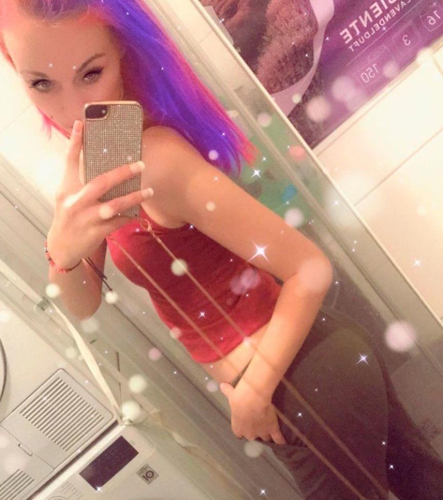 25P Gina_gzuz nude