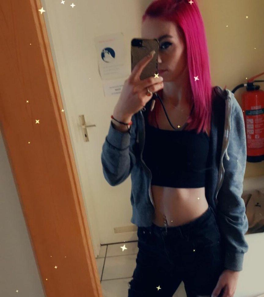 25P Gina_gzuz nude