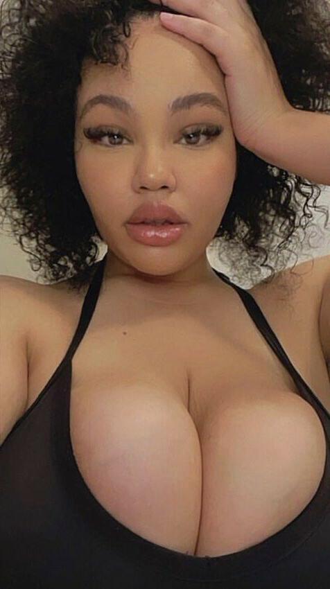 25P Tanya Mayenge nude