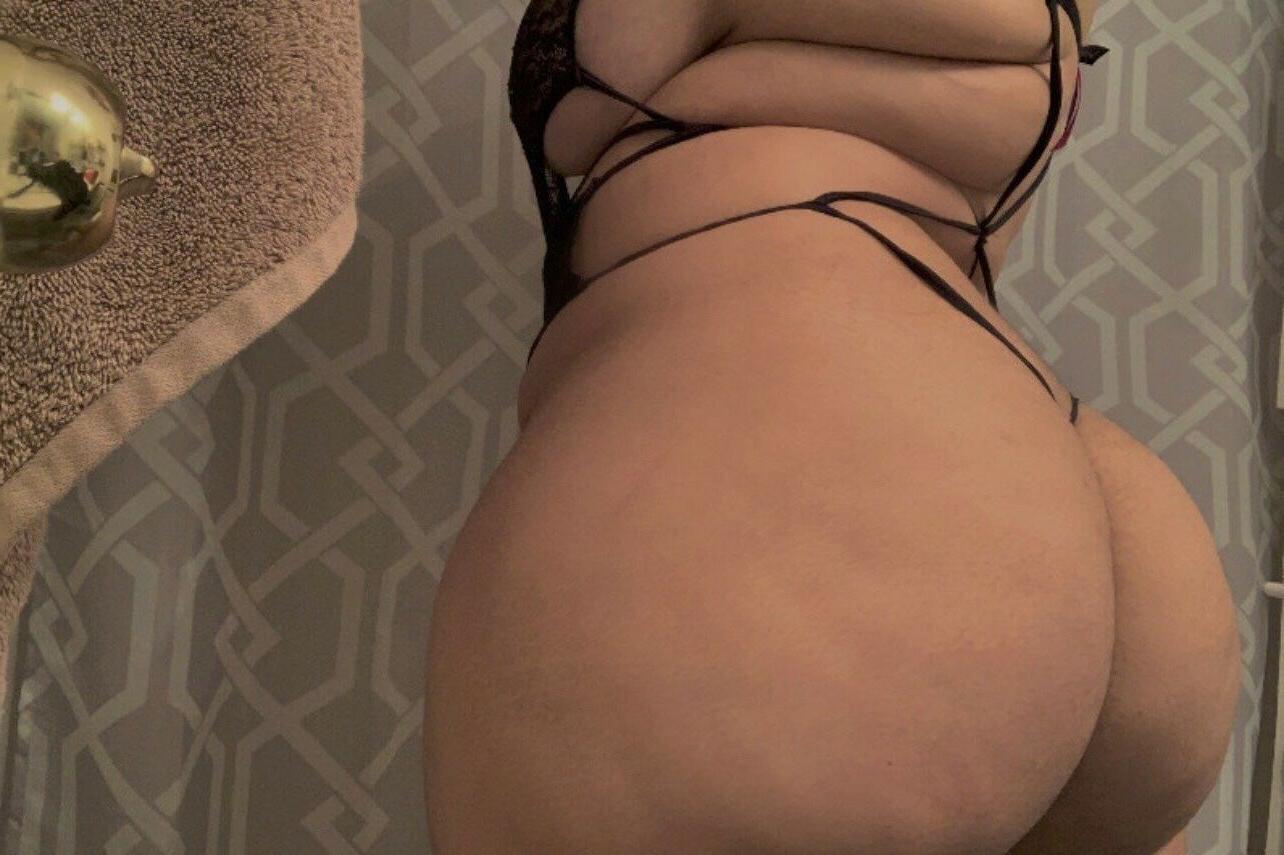 25P Tanya Mayenge nude