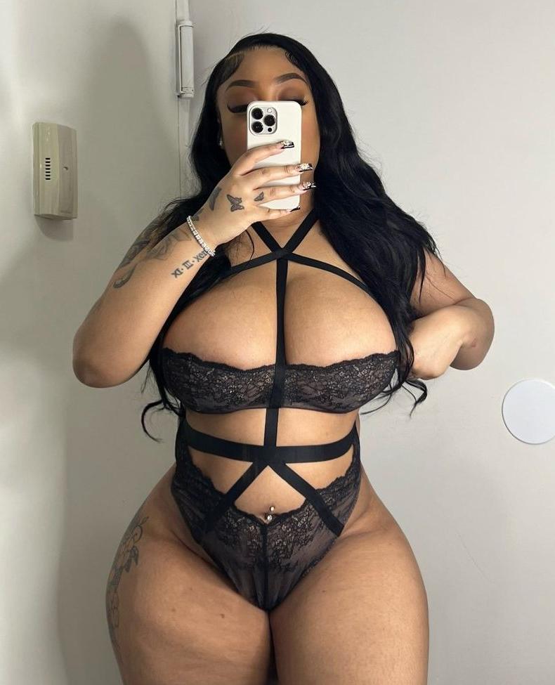 18P Kinkykior nude