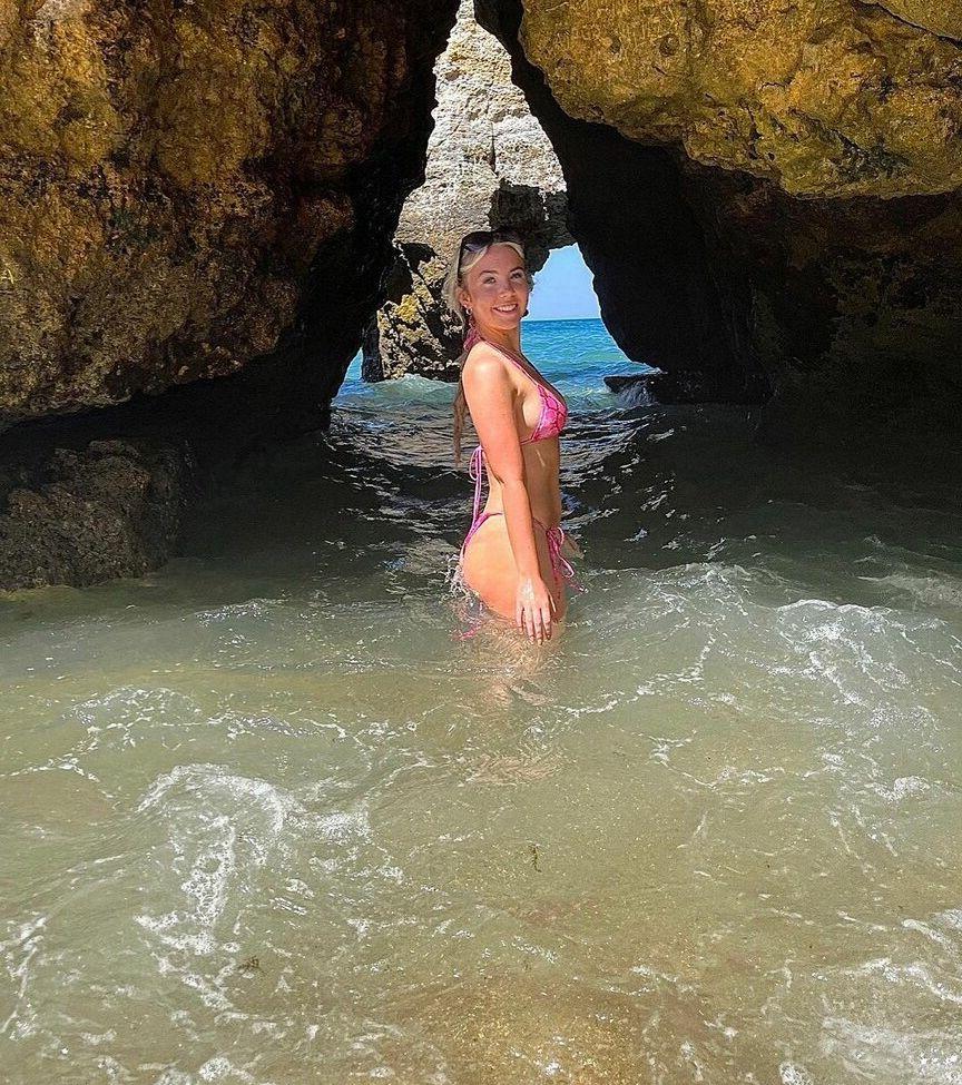 19P Beth Tucker nude