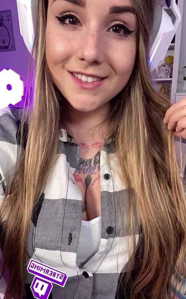25P Missrage nude