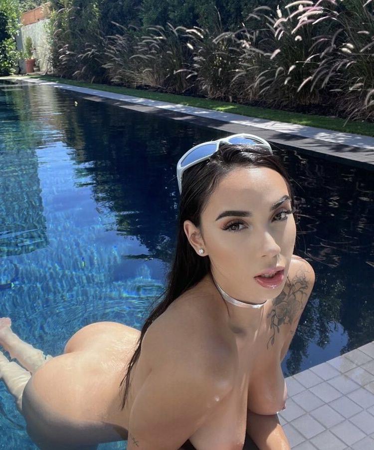 25P Gaby Ortega nude