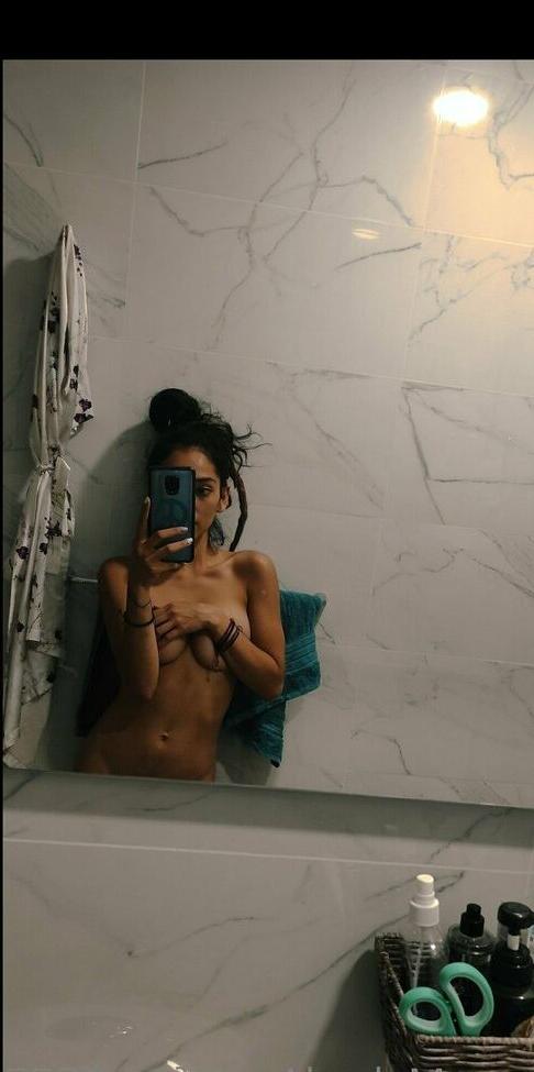 25P Makayla Cortez nude