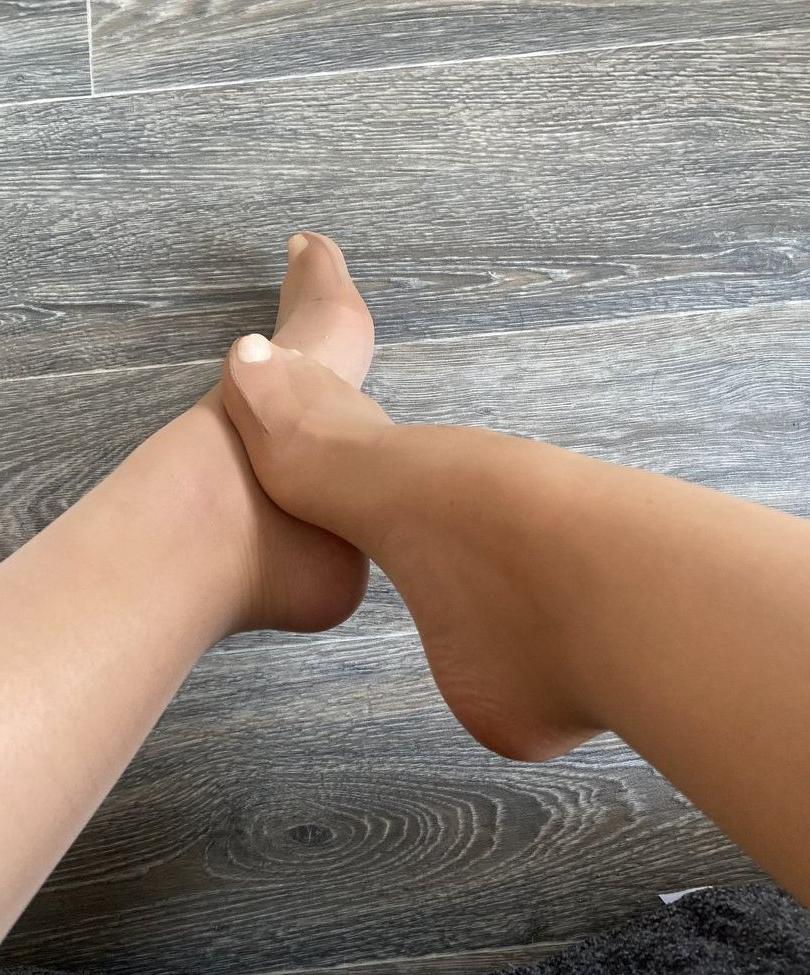 25P Rachel nude