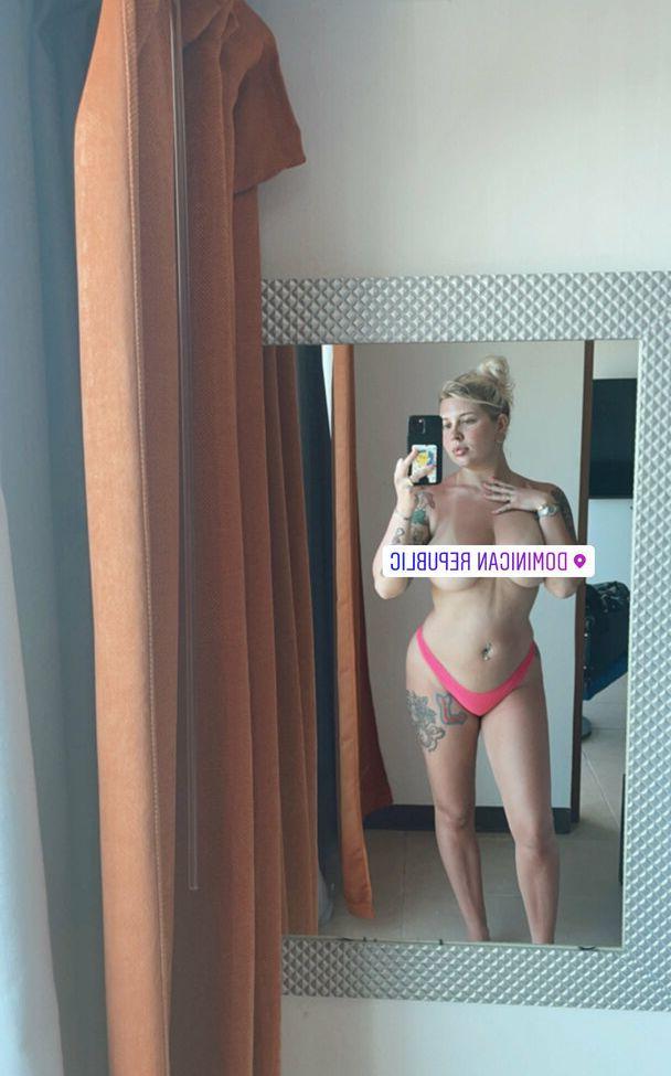 25P Autumn Moretti nude