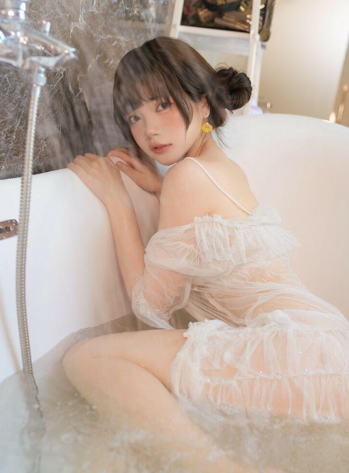 25P Miu_cosplayer nude