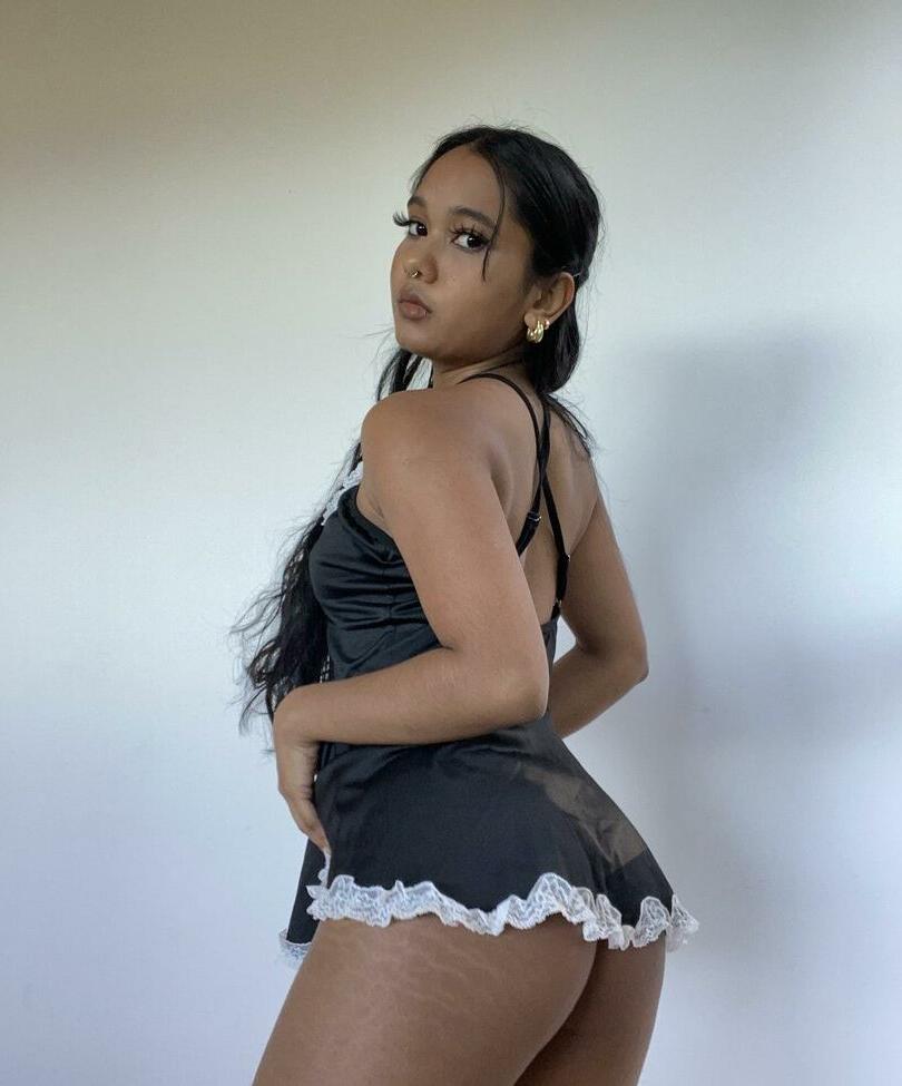 14P Mia Z nude