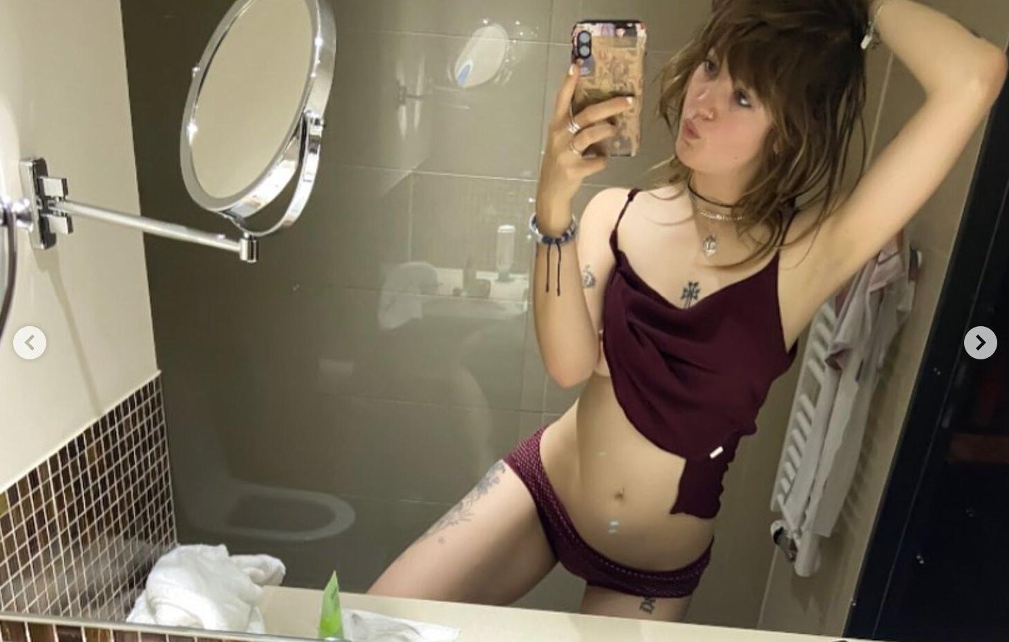 25P Radvxz nude